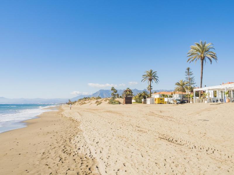 Cubo's Beach & Parking Jardines de Don Carlos - image 13