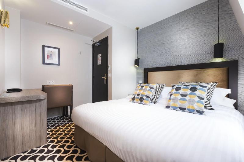 Privilege Room image 2