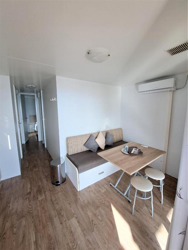 Standard Two-Bedroom Mobile Home with Terrace and Sea View image 1
