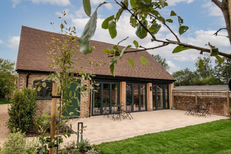 Deluxe King Studio image 3