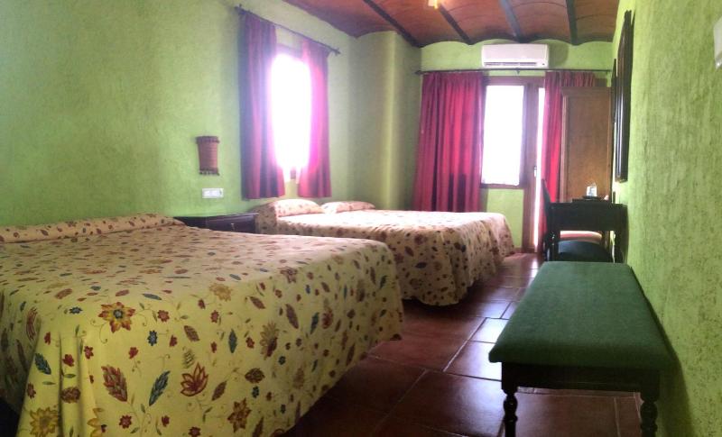 Quadruple Room image 1