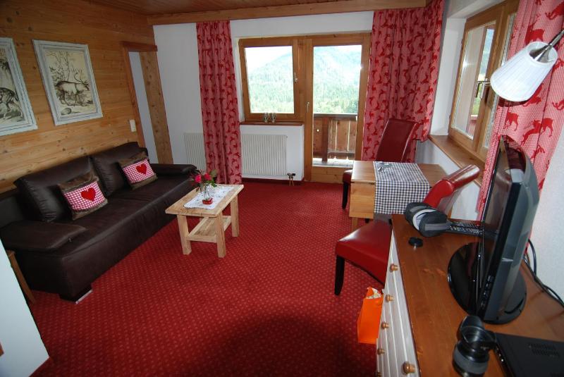Double Room with Balcony image 3