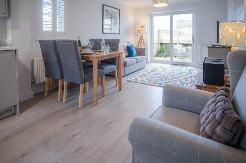 Ty Melyn - 2 Bedroom Cottage - Tenby - image 24