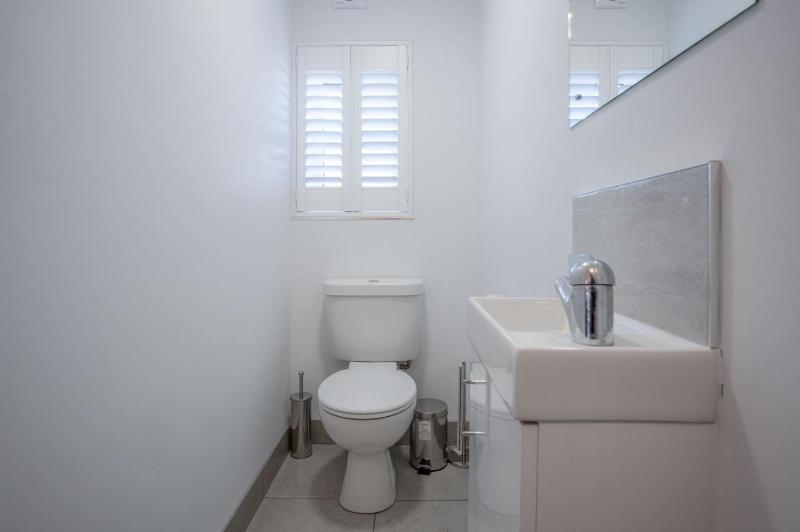 Ty Melyn - 2 Bedroom Cottage - Tenby - image 48