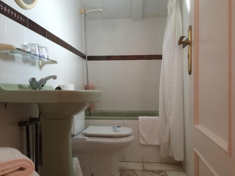 Hotel Hermanos Macias - image 18