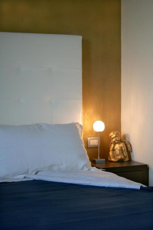 Single Room image 4