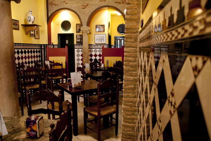 Hotel Hermanos Macias - image 2