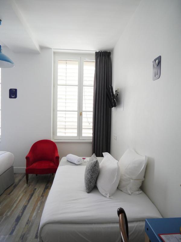 Triple Room image 4