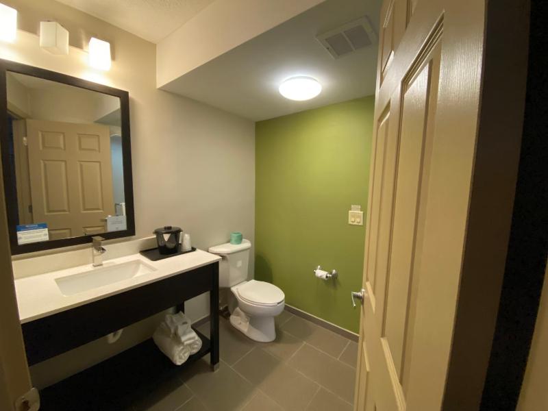 King Suite image 3