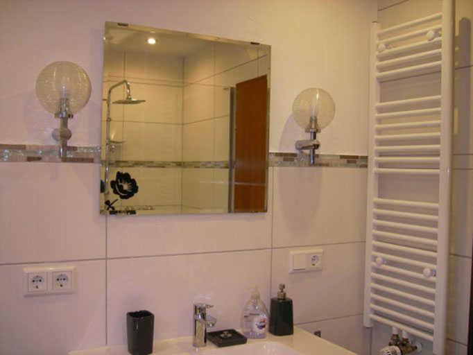 Apartment image 3