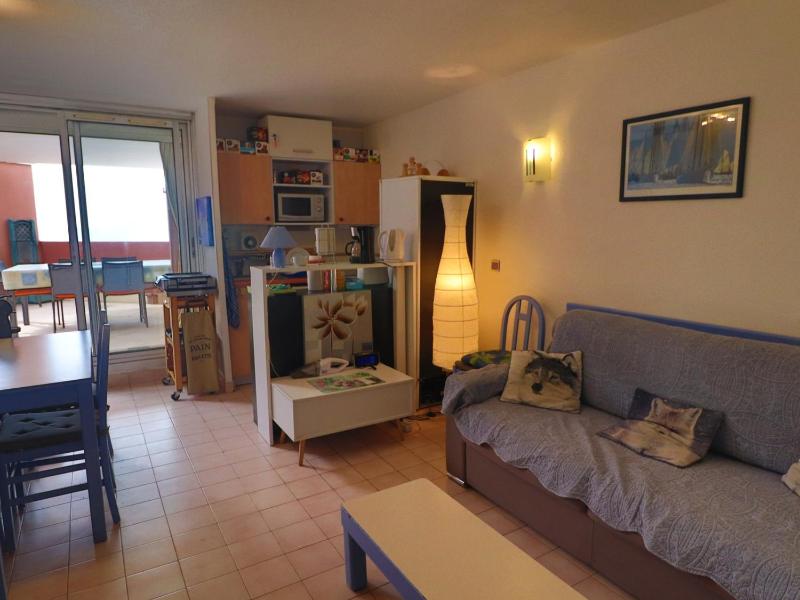 Studio climatisé avec terrasse vue mer et parking privé - FR-1-472A-140 - image 9