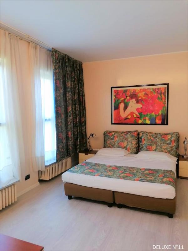 Deluxe One-Bedroom Apartment (4 Adults) image 3