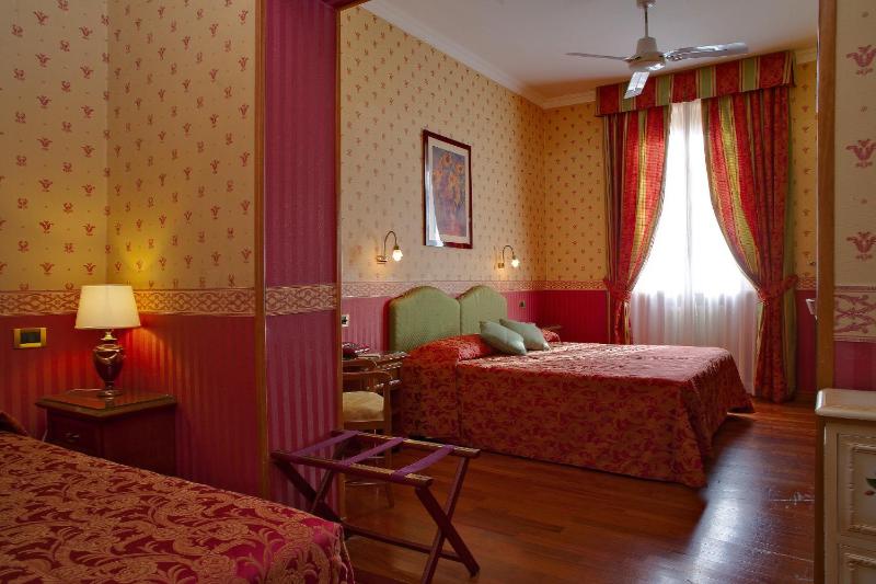 Triple Room image 4
