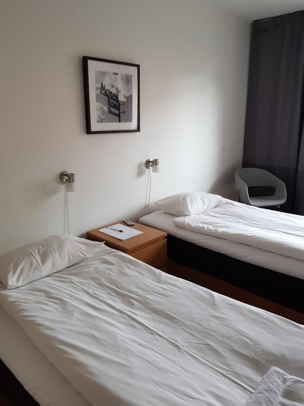 Double or Twin Room with Shared Bathroom image 3