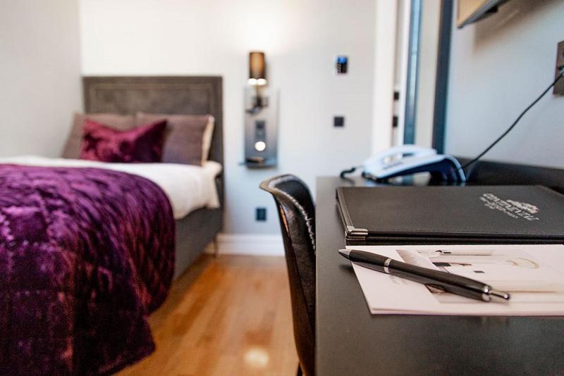 Single Room image 1