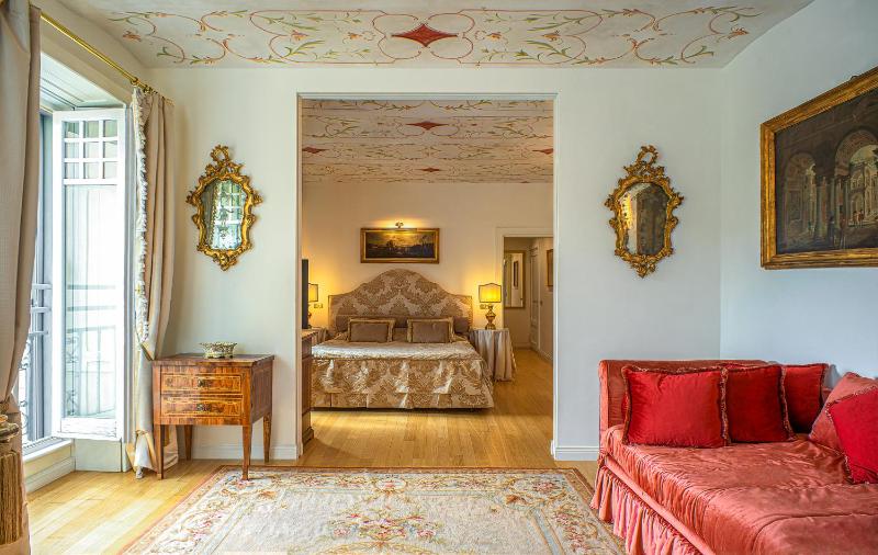 Princess Pia Suite image 1