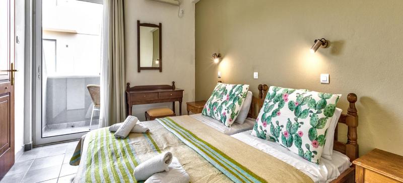 Standard Double or Twin Room image 2