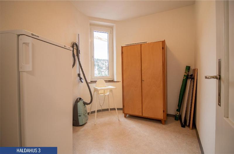 Apartment 3 with Parking image 2
