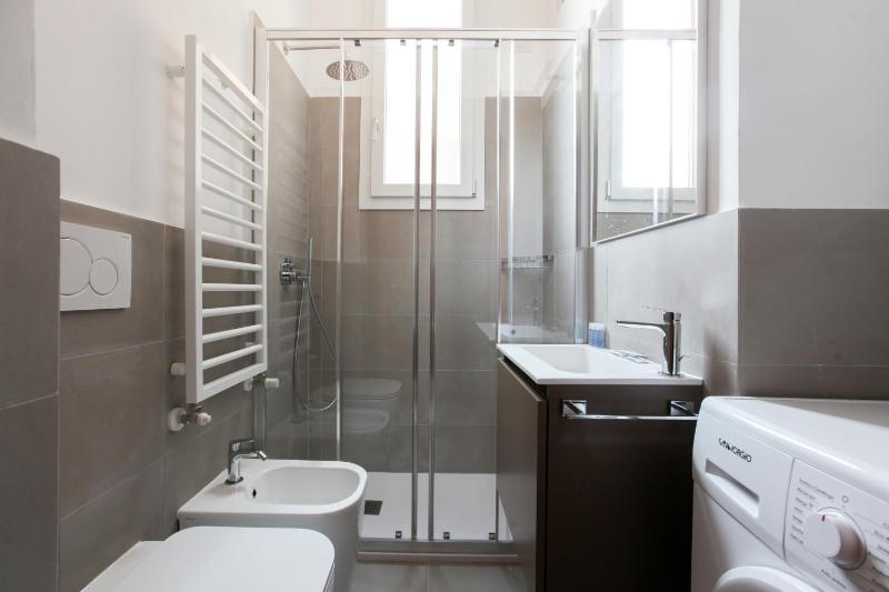 Apartment image 3
