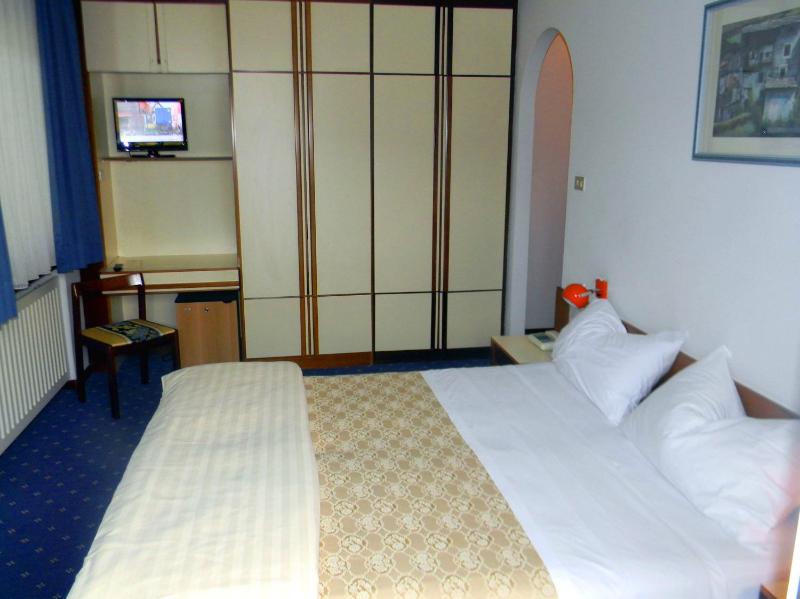 Double Room with Balcony image 1