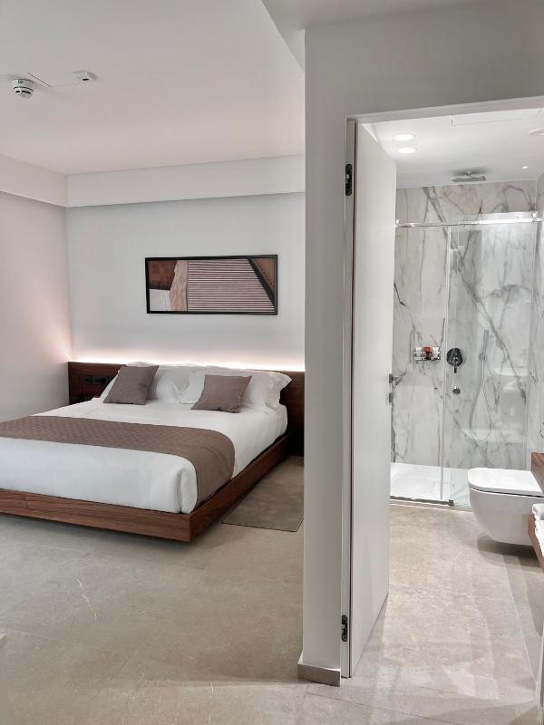 The Capital Boutique Hotel - image 6