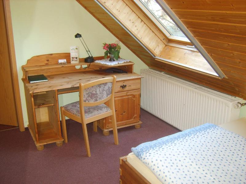 Single Room image 2