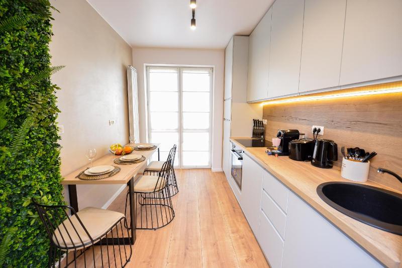 Apartment with Garden View image 3