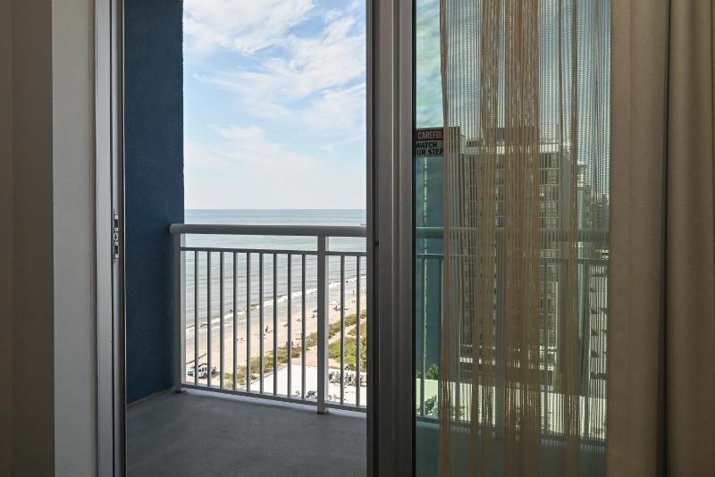 Residence Inn by Marriott Myrtle Beach Oceanfront - image 14
