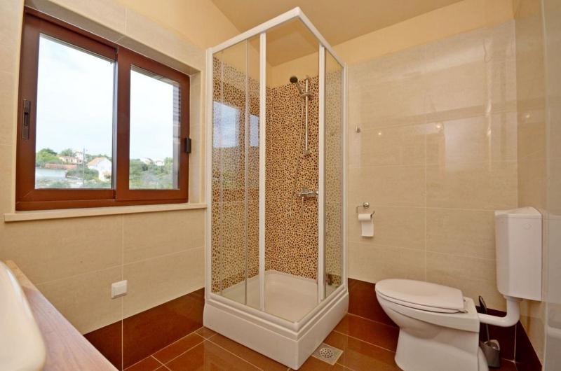 Four-Bedroom Holiday Home image 2