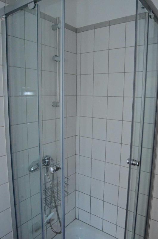 Studio Apartment image 3