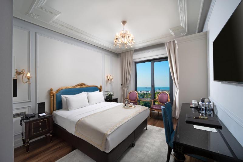 The Time Hotel Marina - image 7