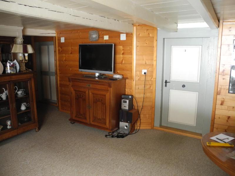 Budget Single Room image 4