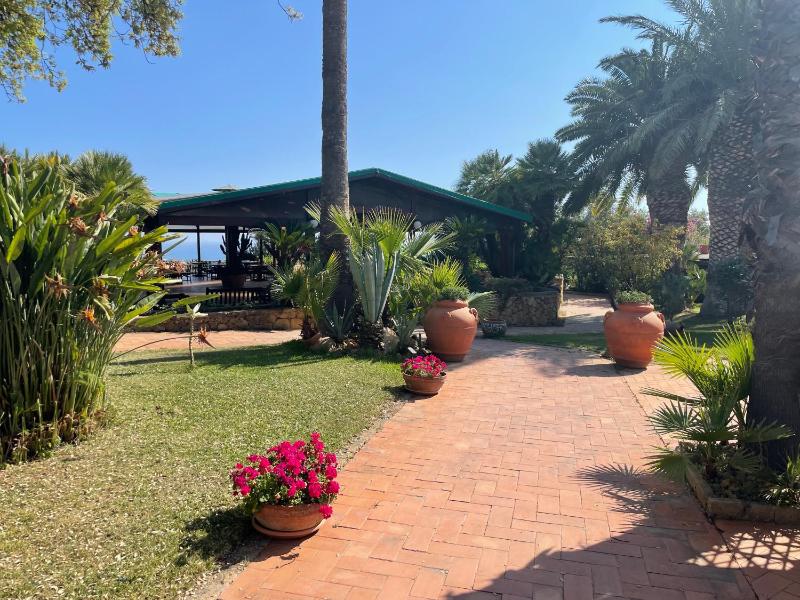 Colleverde Park Hotel - image 33