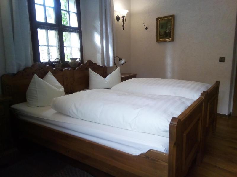Double or Twin Room image 1