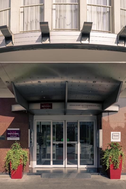 Mercure Hotel Duesseldorf City Center - image 20