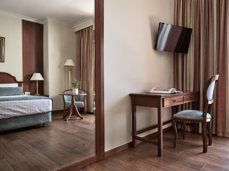  Superior double or twin with  balcony SeaView image 2