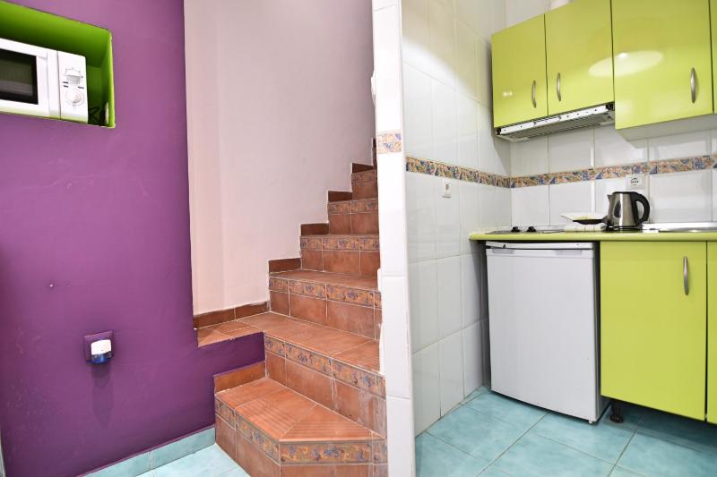 Duplex Studio with small Terrace image 3