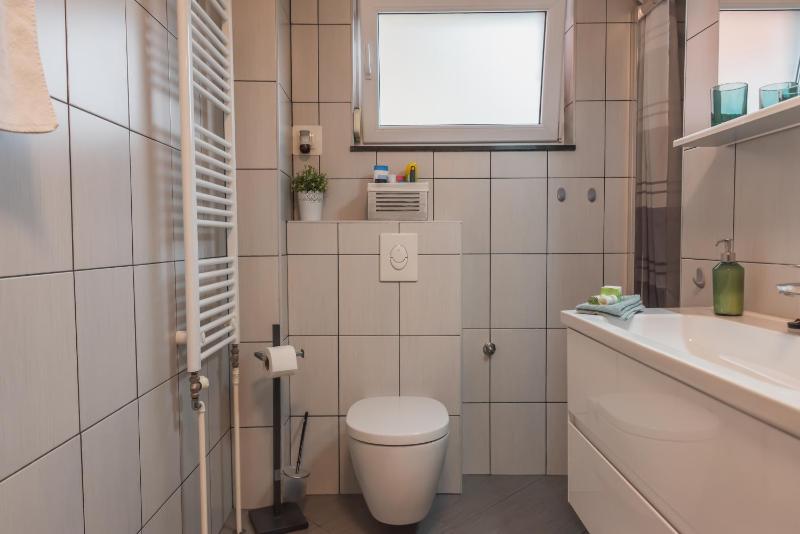 Apartment Check In Zagreb Maksimir-free parking - image 9