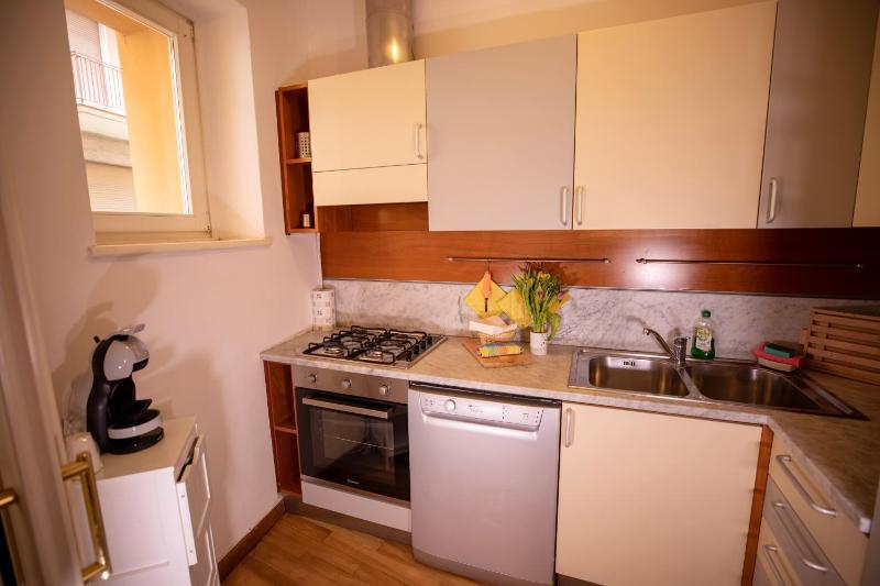 Like Romeo Suites - image 2