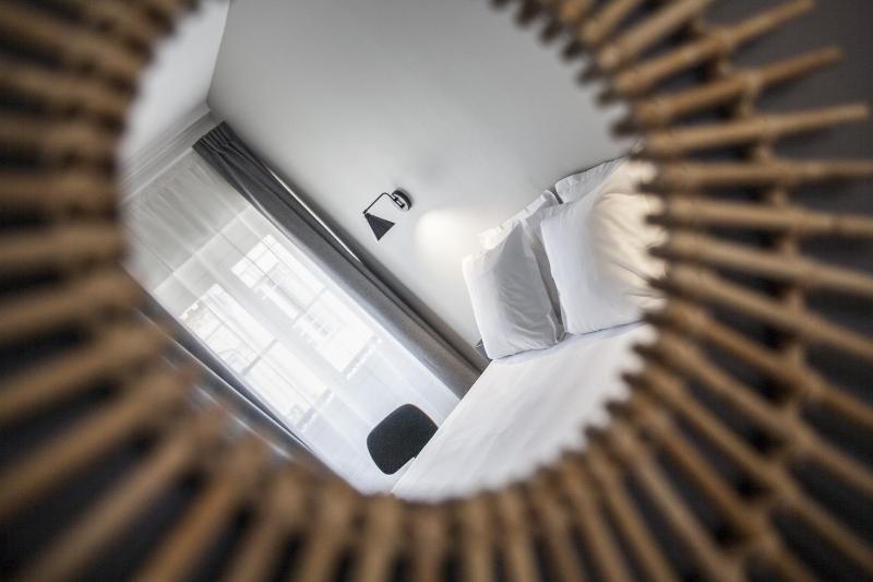 Executive Room image 2