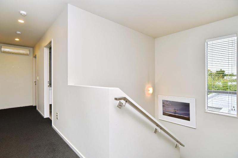 Jeffreys Road - Christchurch Holiday Homes - image 2