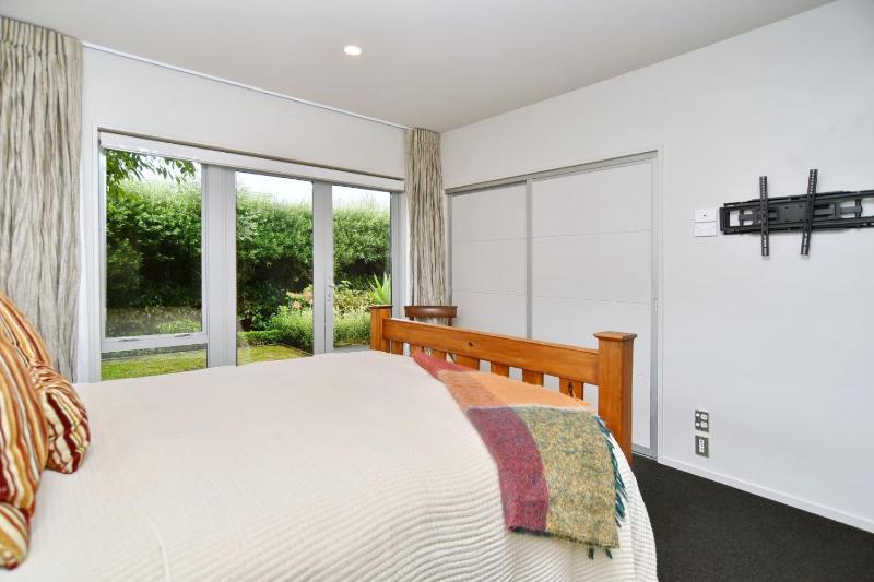 Jeffreys Road - image 21