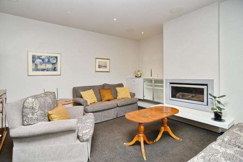 Jeffreys Road - Christchurch Holiday Homes - image 12