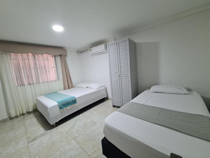 Triple Room with Private Bathroom image 1