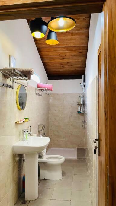 Luxury Duplex & Deluxe Rooms in Dili City Timor-Leste - image 16