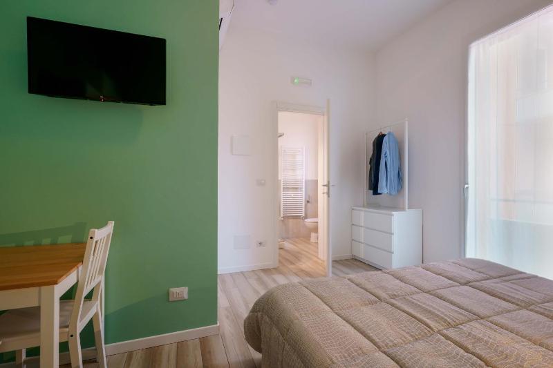 B&B Bentivogli by Lesdomus - fronte Ospedale Sant'Orsola - image 4
