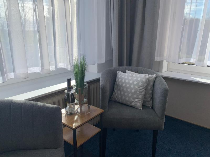 Double Room with Balcony image 3