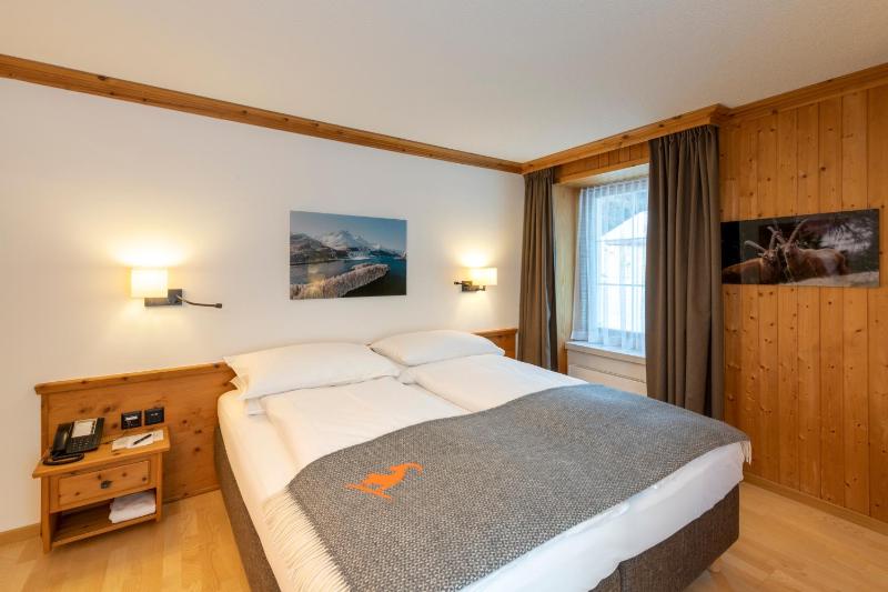 Double Room image 3