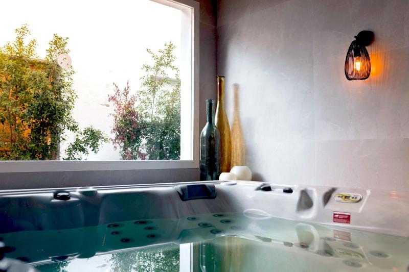 Alfons Hotel - image 39