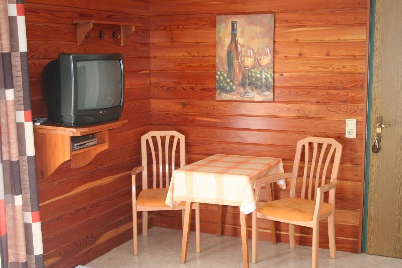 Deluxe Double Room image 2